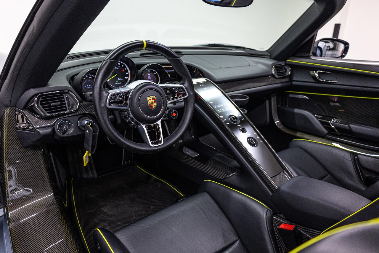 2015 Porsche 918 Spyder, 10/20