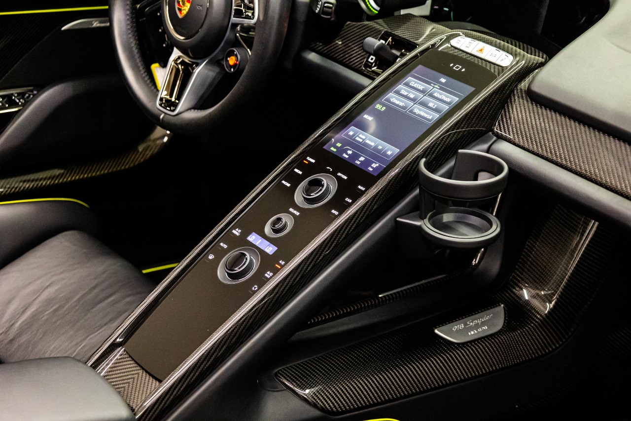 2015 Porsche 918 Spyder, 14/20