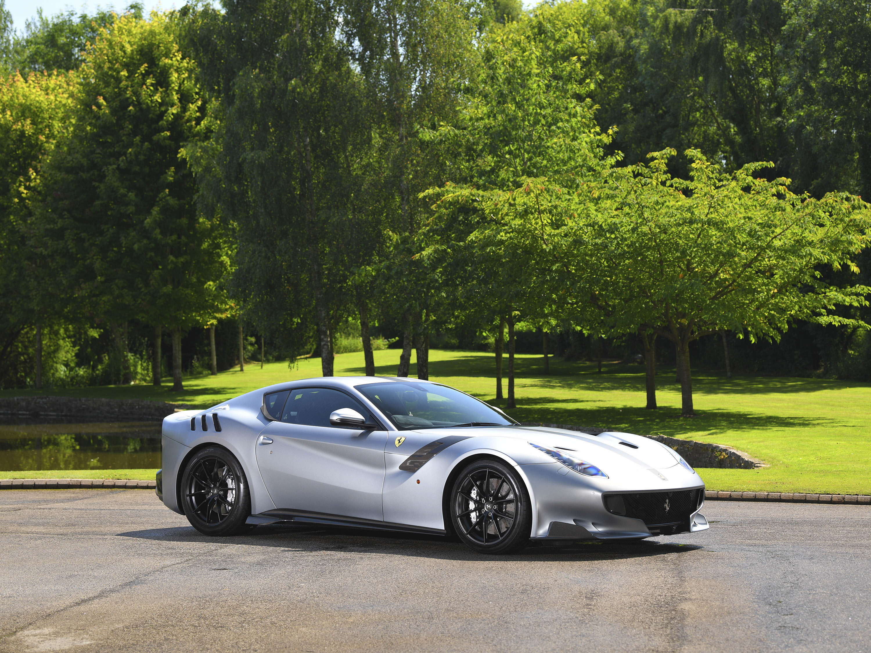2017 Ferrari F12tdf, 2/20