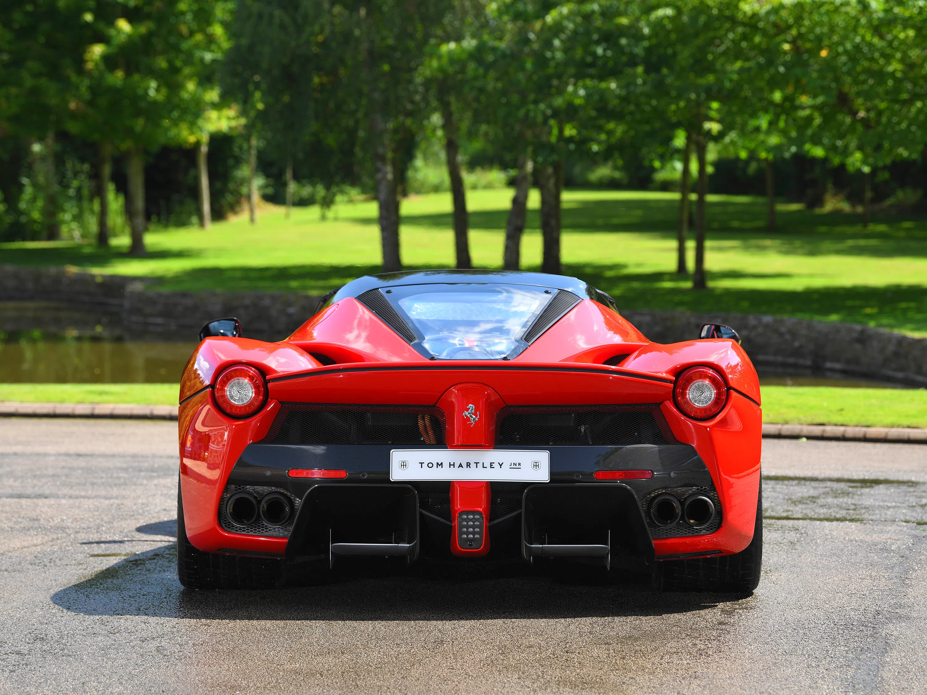 2018 Ferrari LaFerrari Aperta for sale, exterior, Rosso Corsa