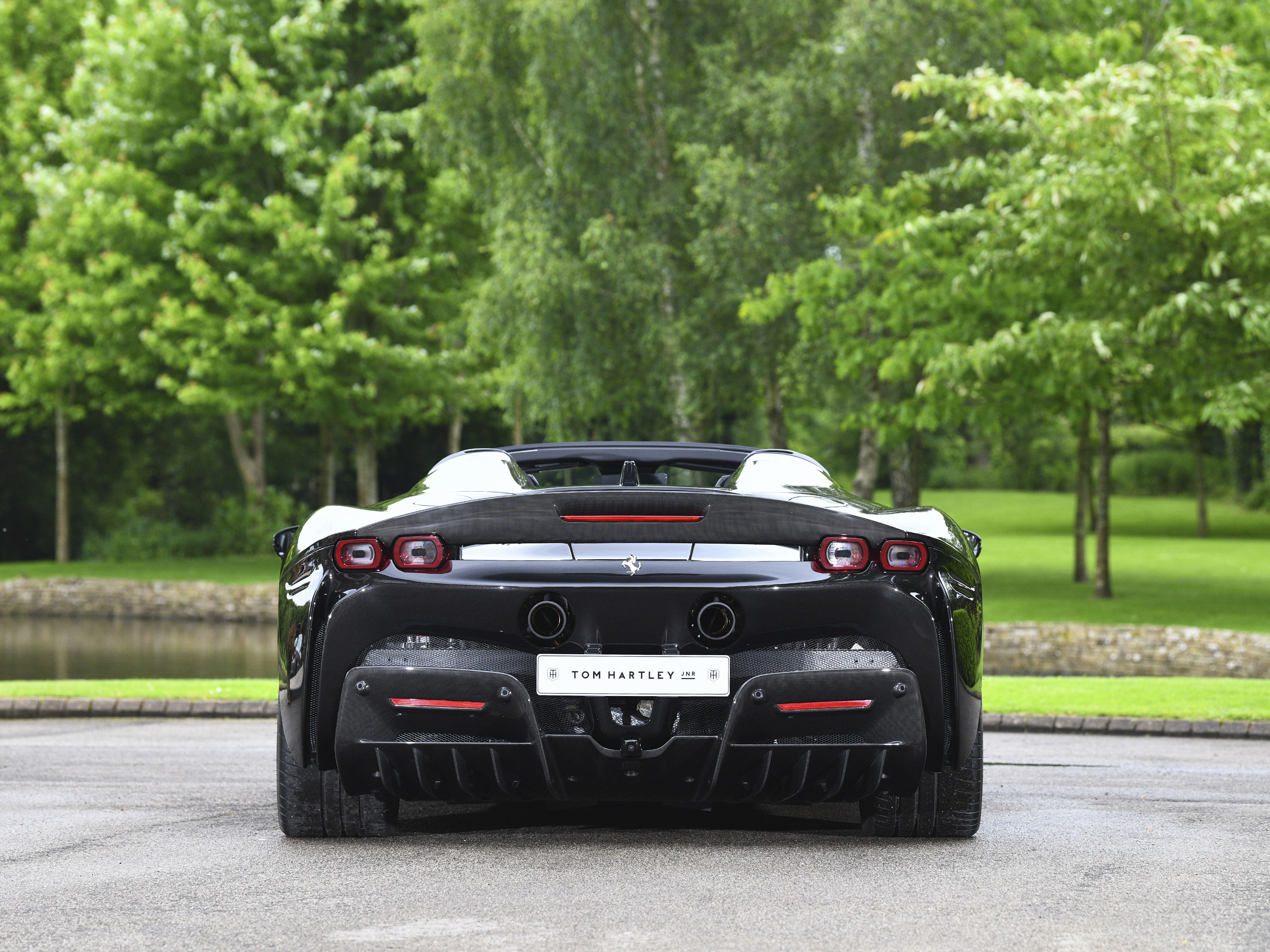 2022 Ferrari SF90 Spider Assetto Fiorano, 8/20