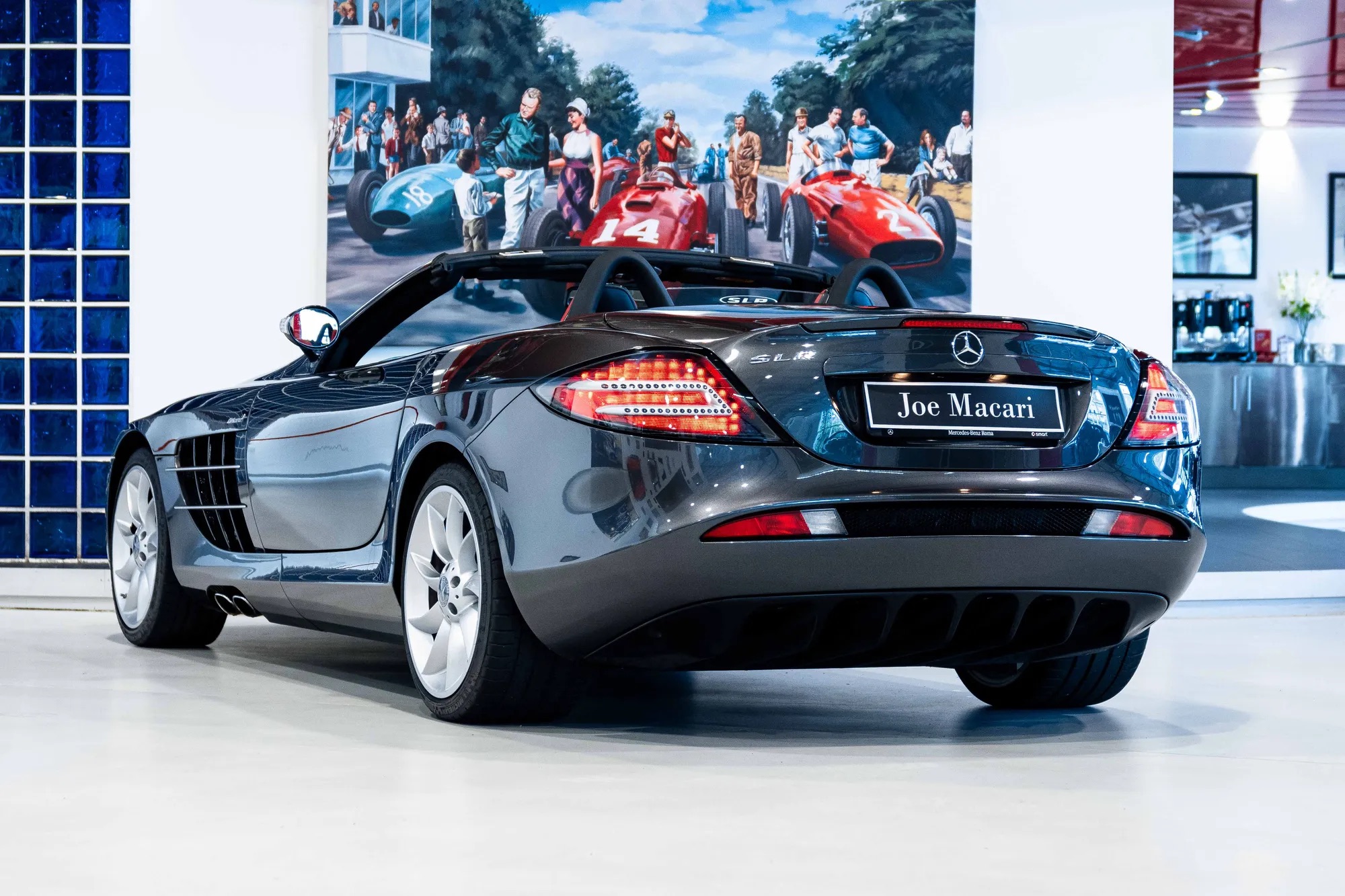 2011 Mercedes-Benz SLR McLaren Roadster, 8/20