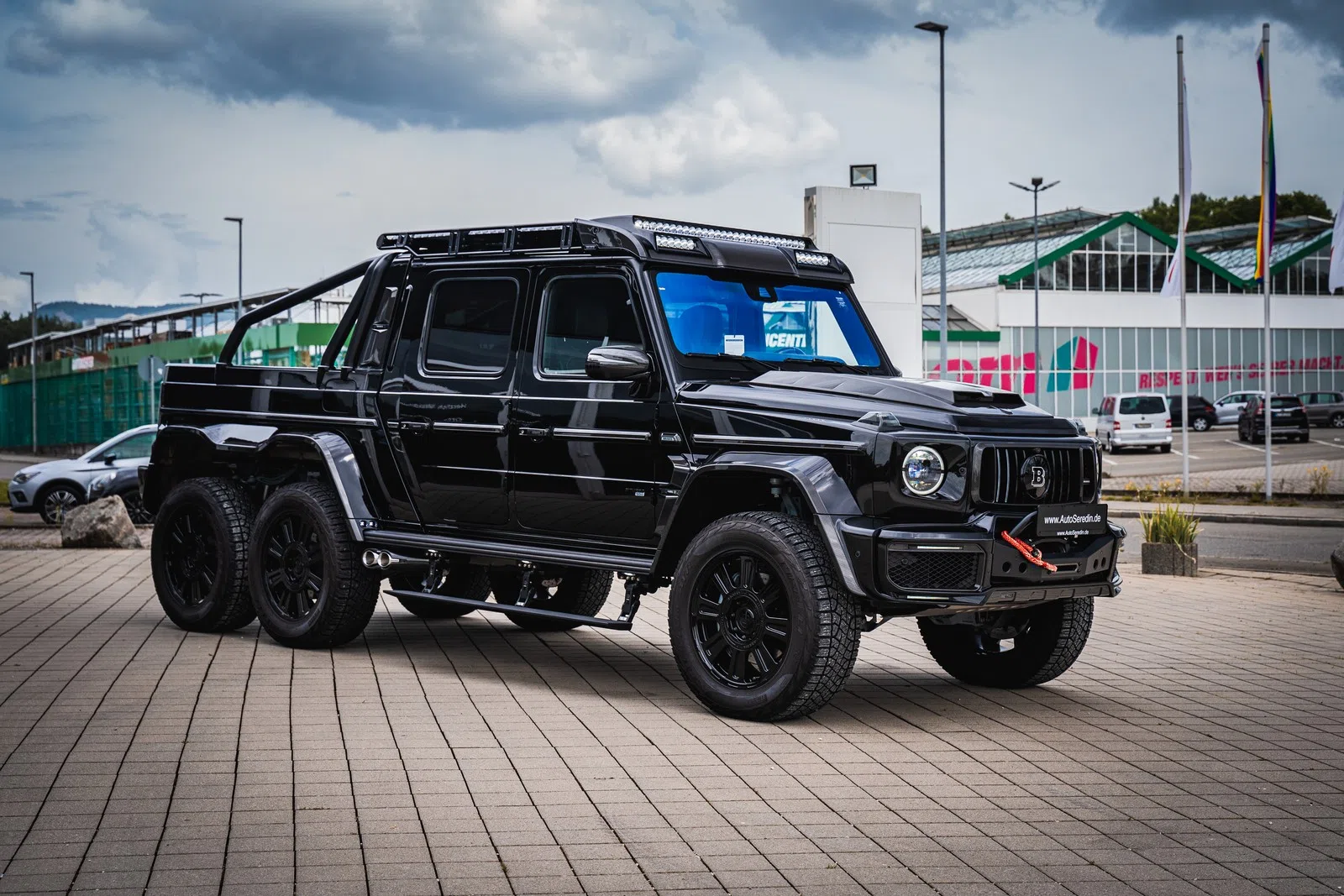 2021 BRABUS XLP 900 6x6 Adventure