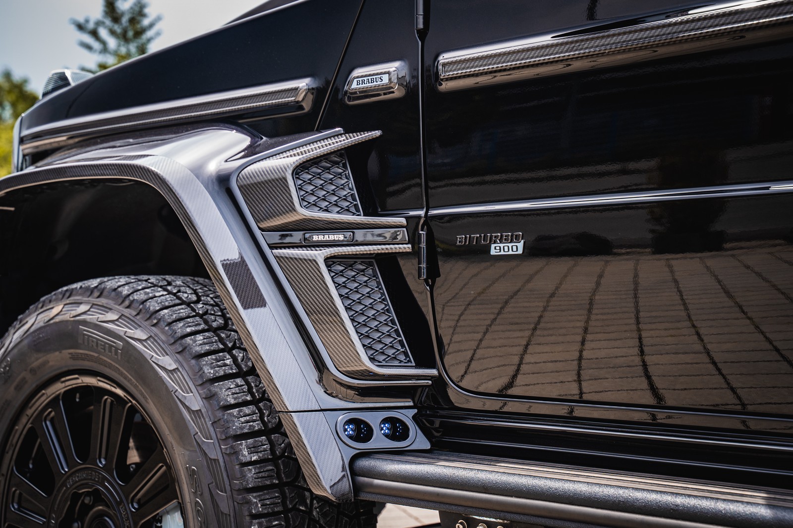 2021 BRABUS XLP 900 6x6 Adventure, 18/20