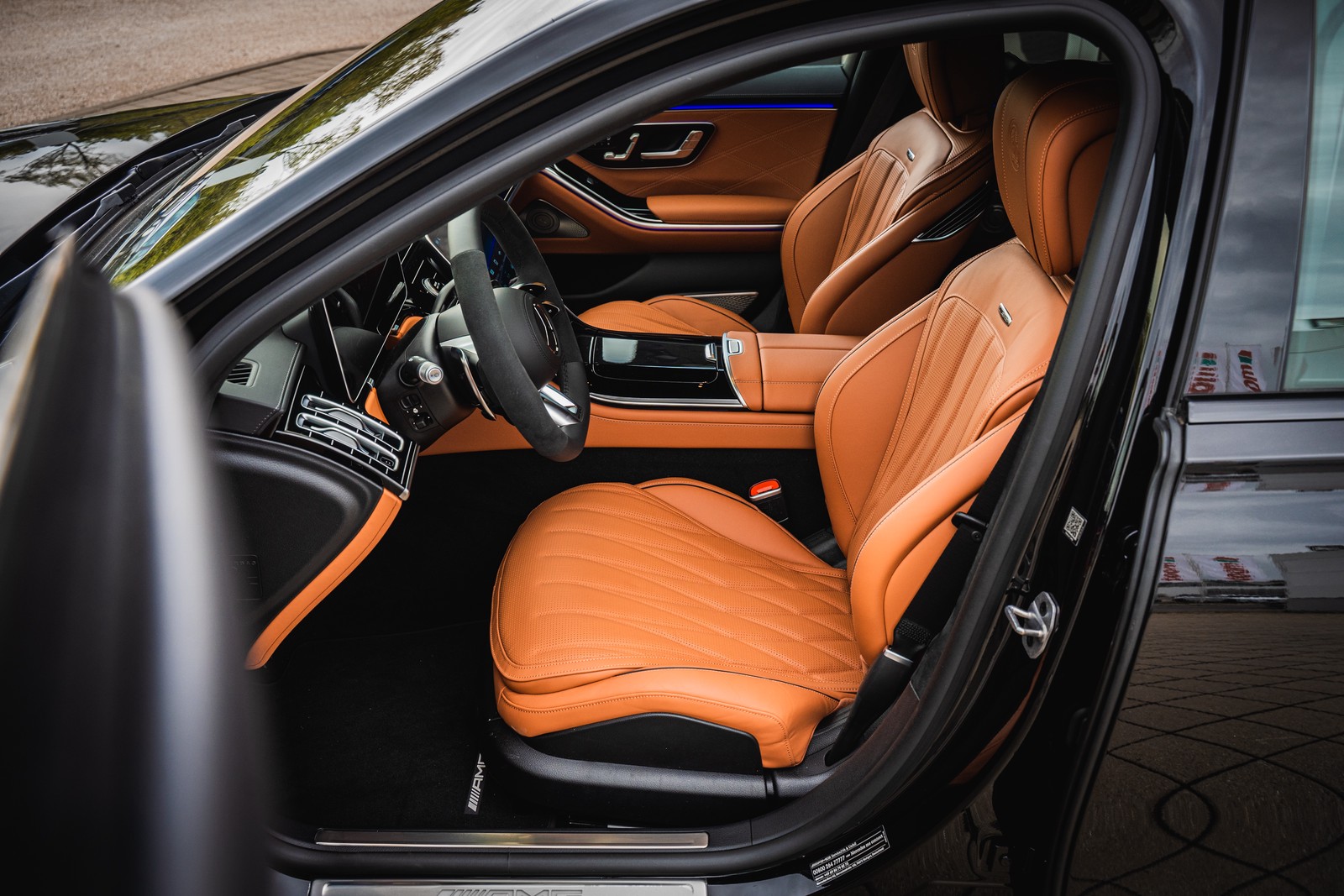 2024 BRABUS 930, 8/16