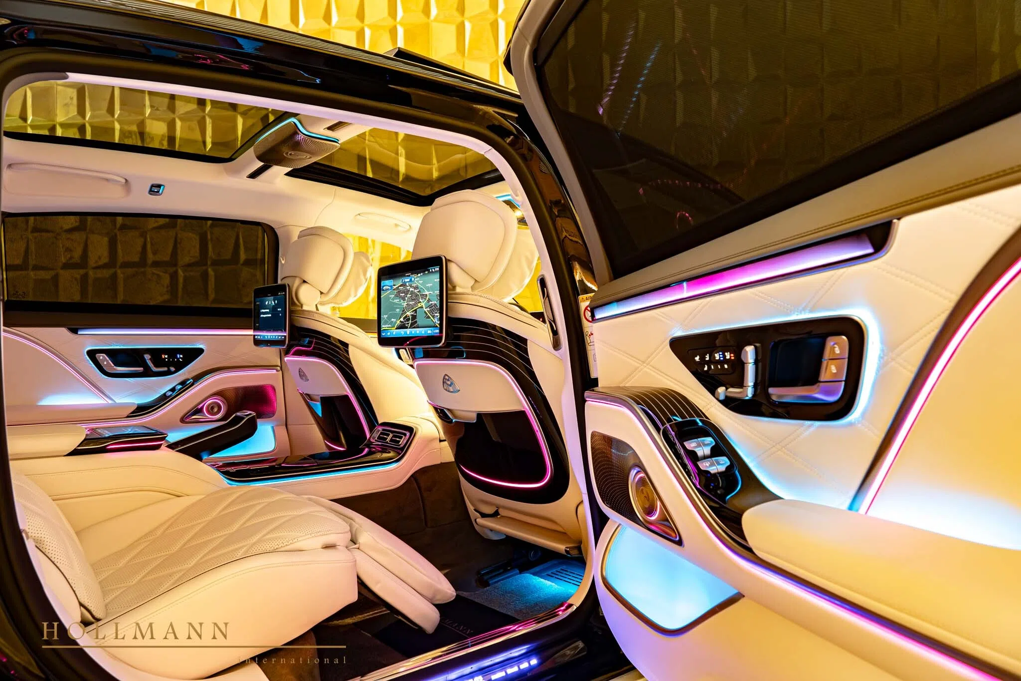 2024 BRABUS S 850 interior