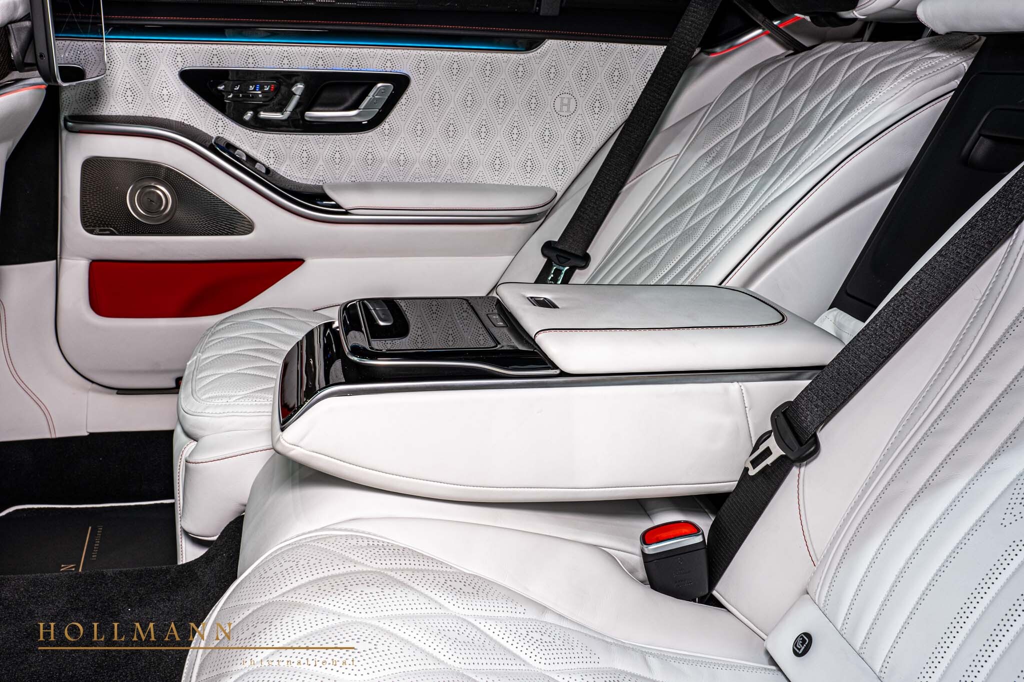 2024 BRABUS 930, 17/20