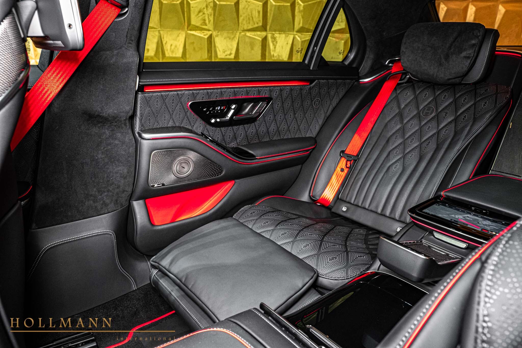 2024 BRABUS 930, 12/20