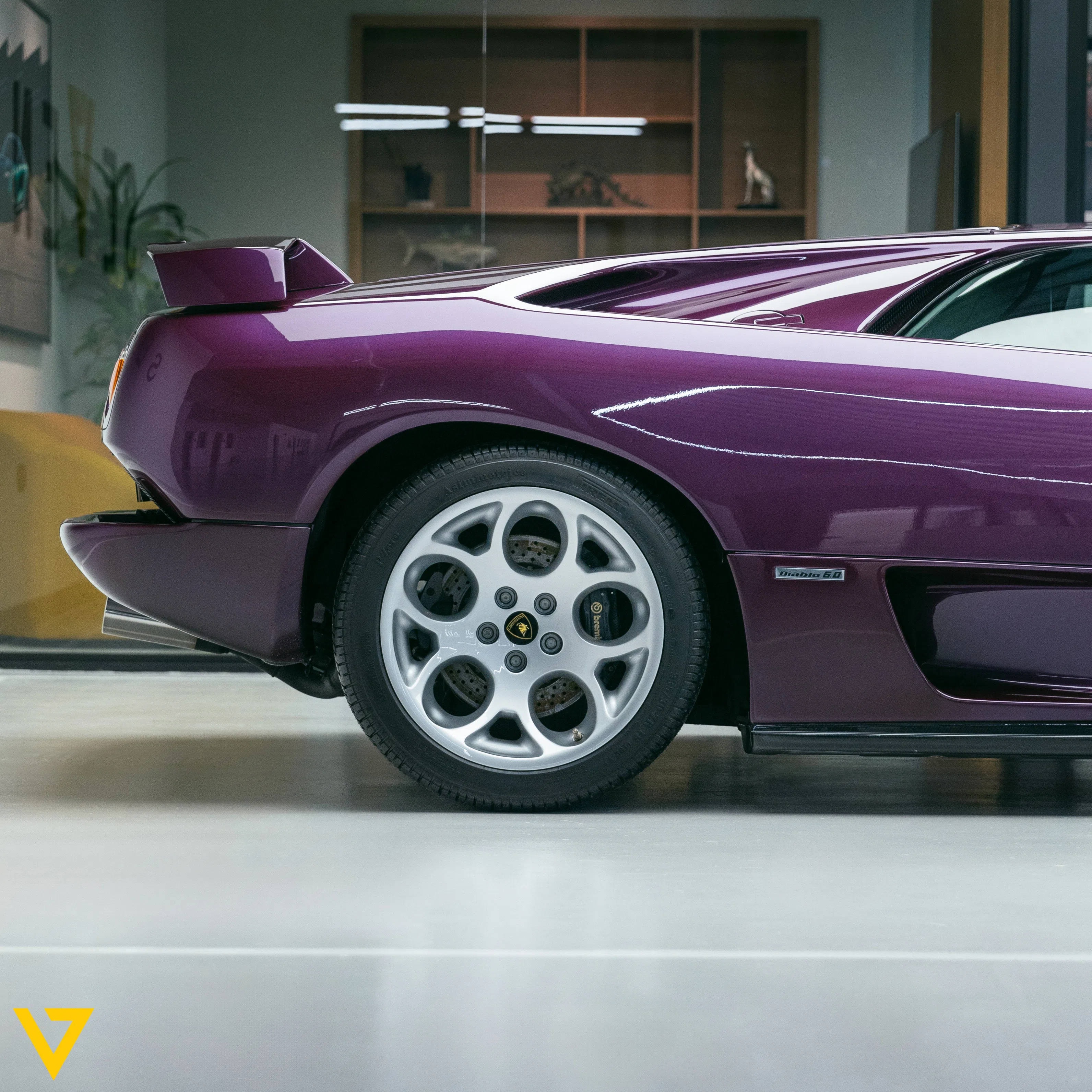 2002 Lamborghini Diablo VT 6.0 for sale, exterior, Viola Ophelia
