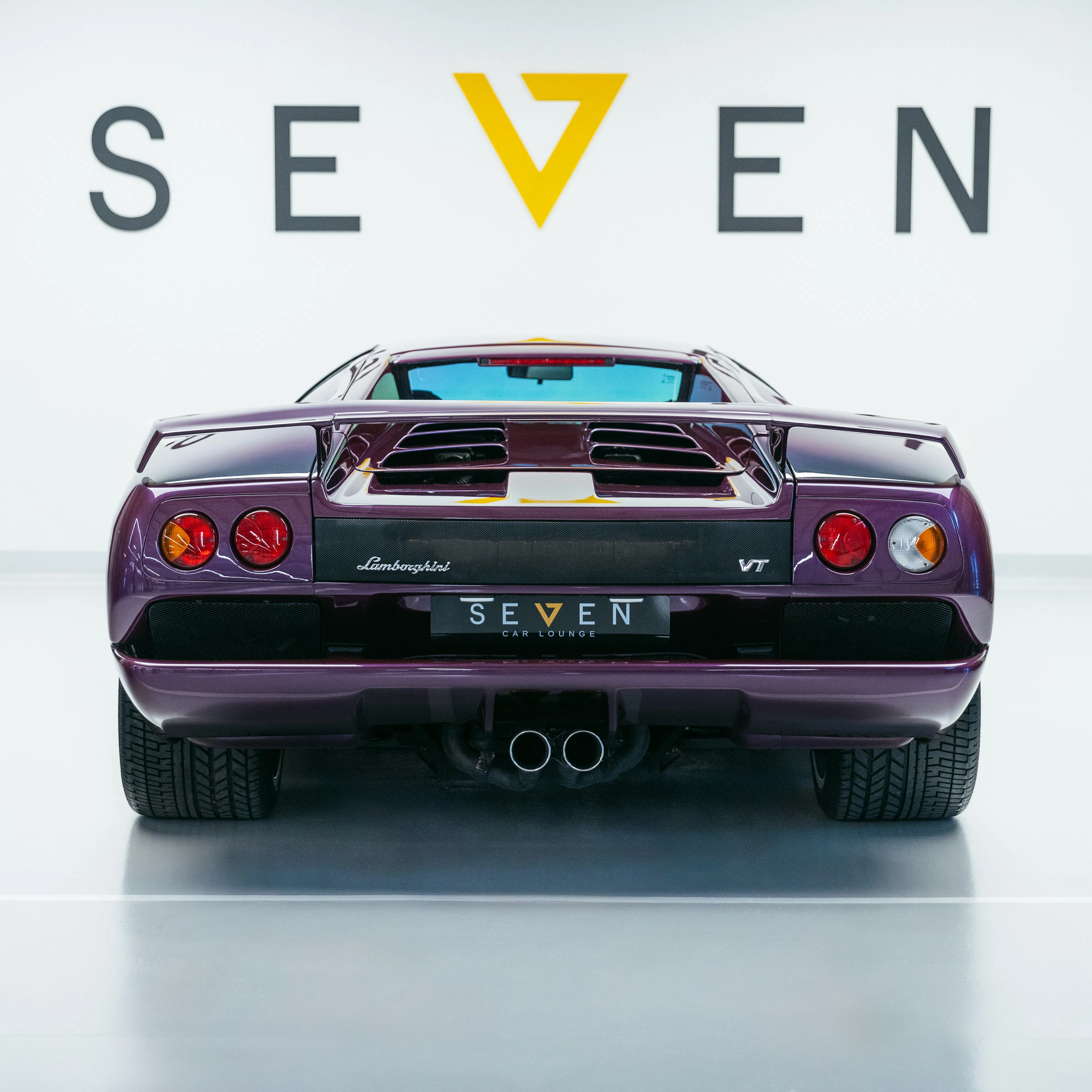 2002 Lamborghini Diablo VT 6.0 for sale, exterior, Viola Ophelia