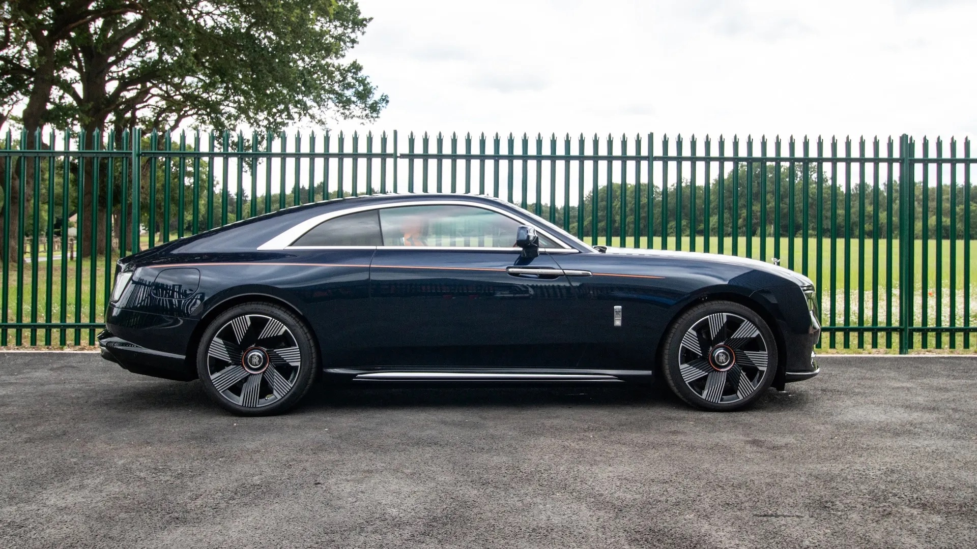 2024 Rolls-Royce Spectre, 7/20
