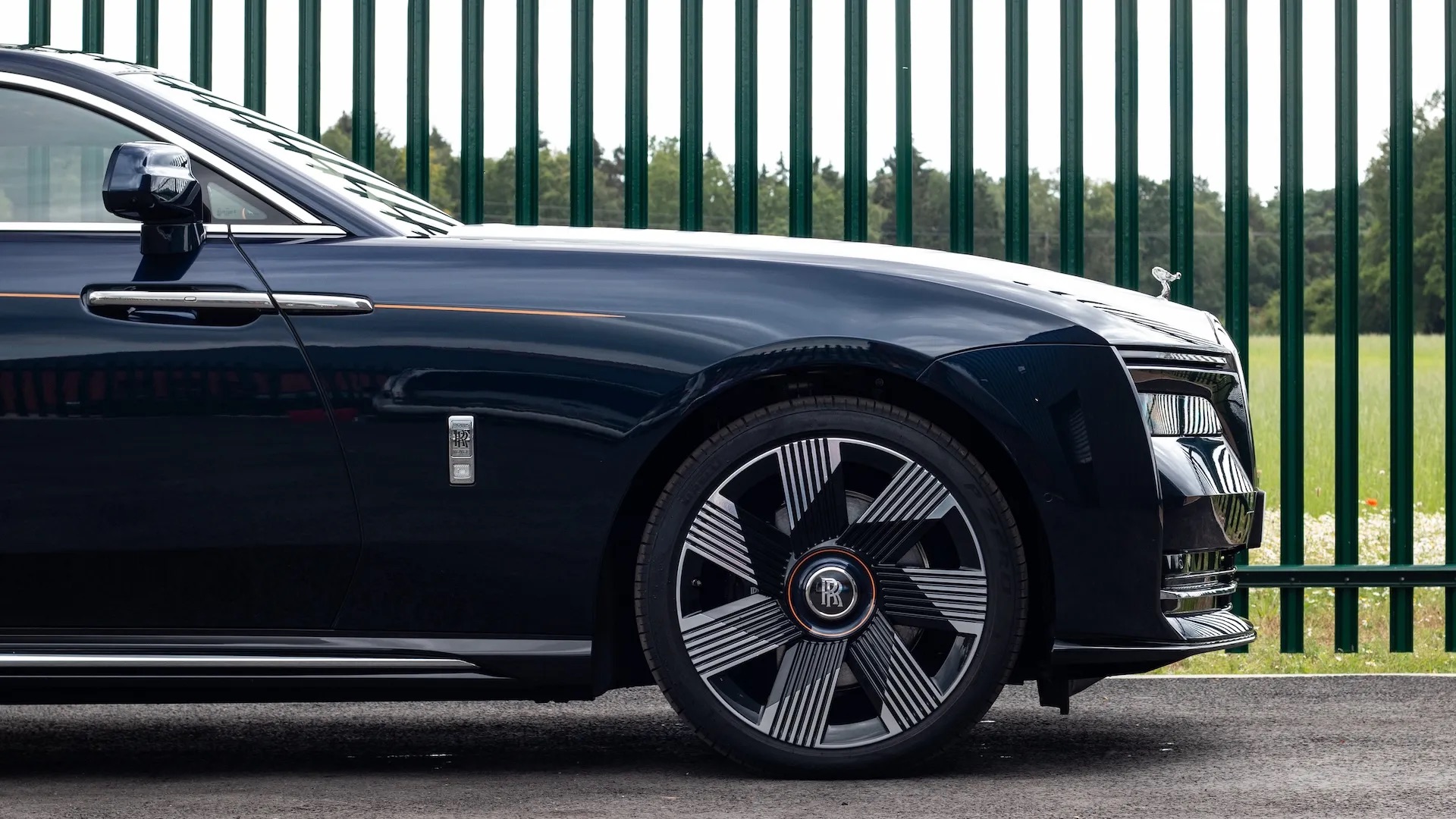 2024 Rolls-Royce Spectre, 8/20
