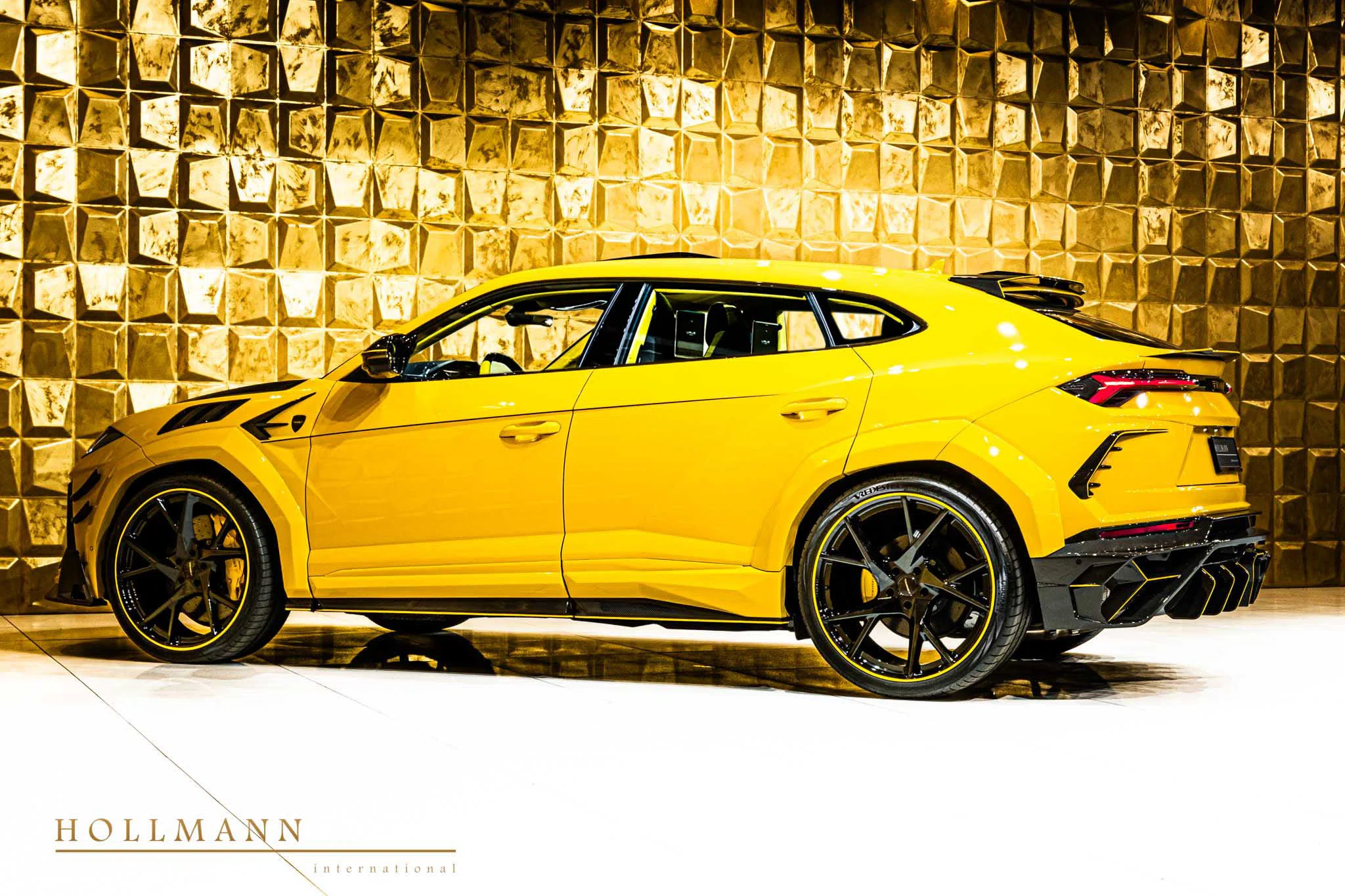 2024 Mansory Urus Venatus S for sale, exterior, Giallo Auge