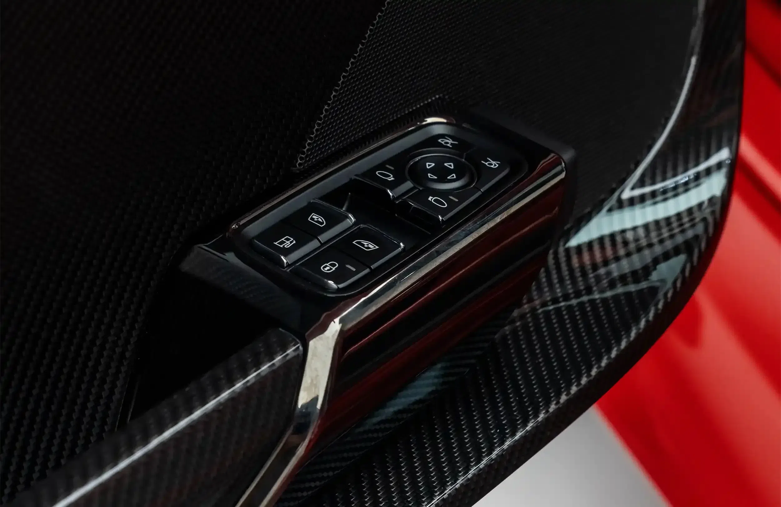 2015 Porsche 918 Spyder Weissach Martini interior, center console, Red