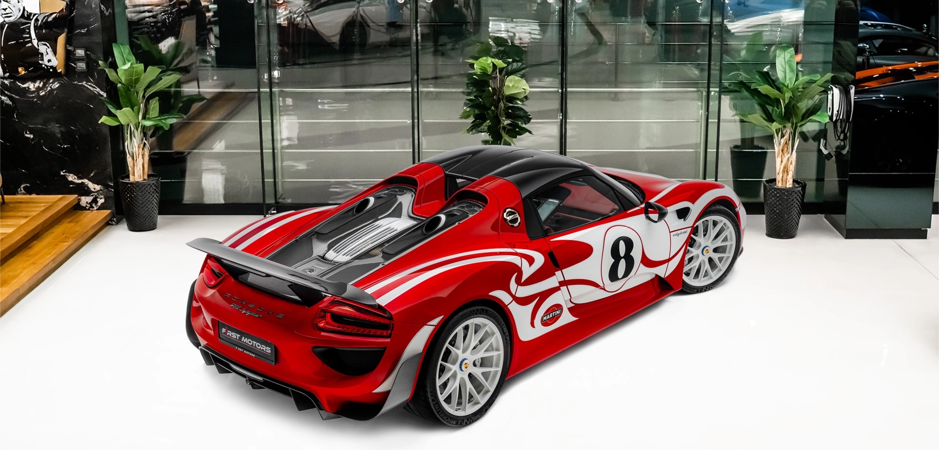 2015 Porsche 918 Spyder Weissach Martini, 20/23