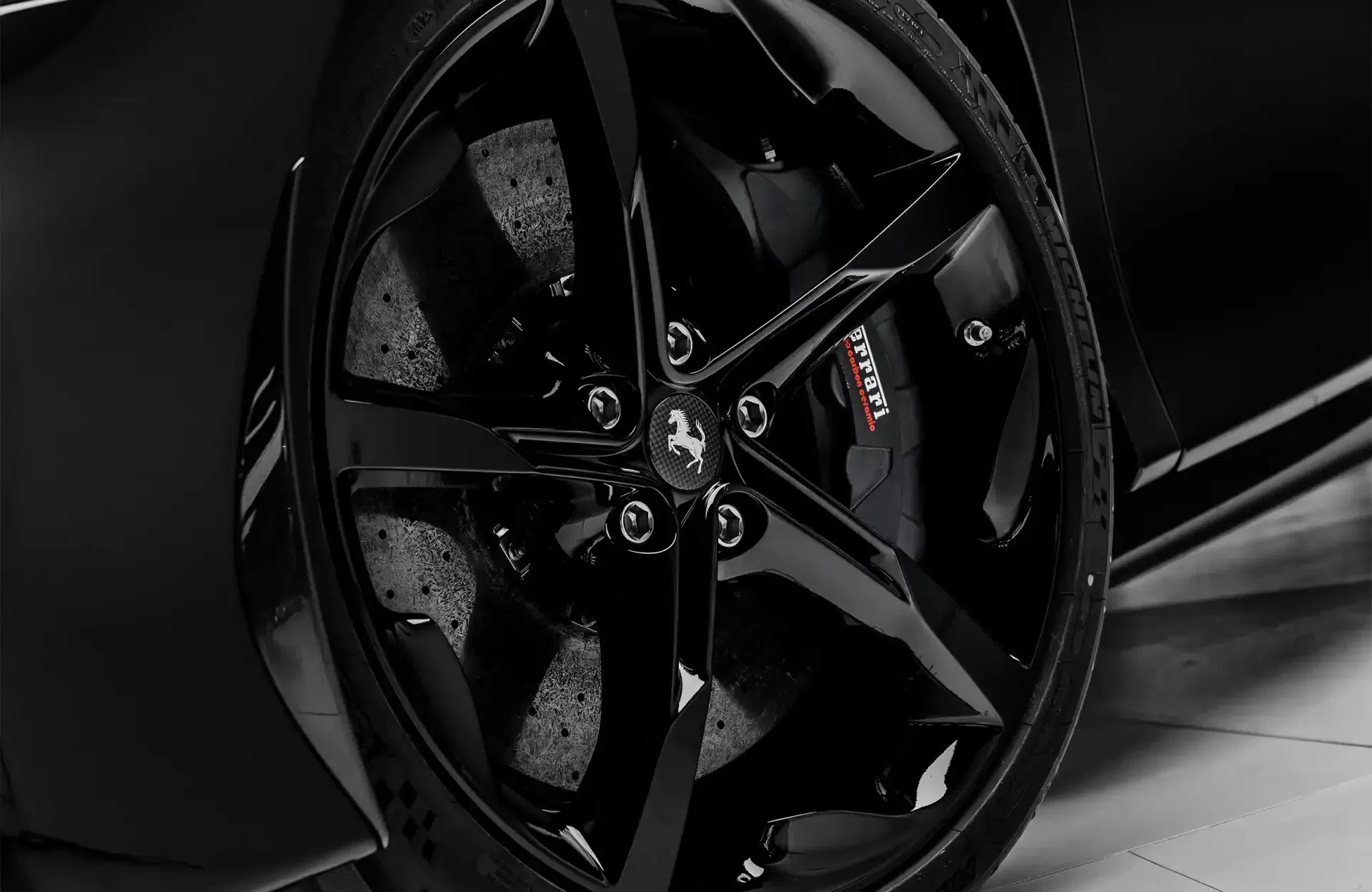 2024 Ferrari SF90 Spider wheel