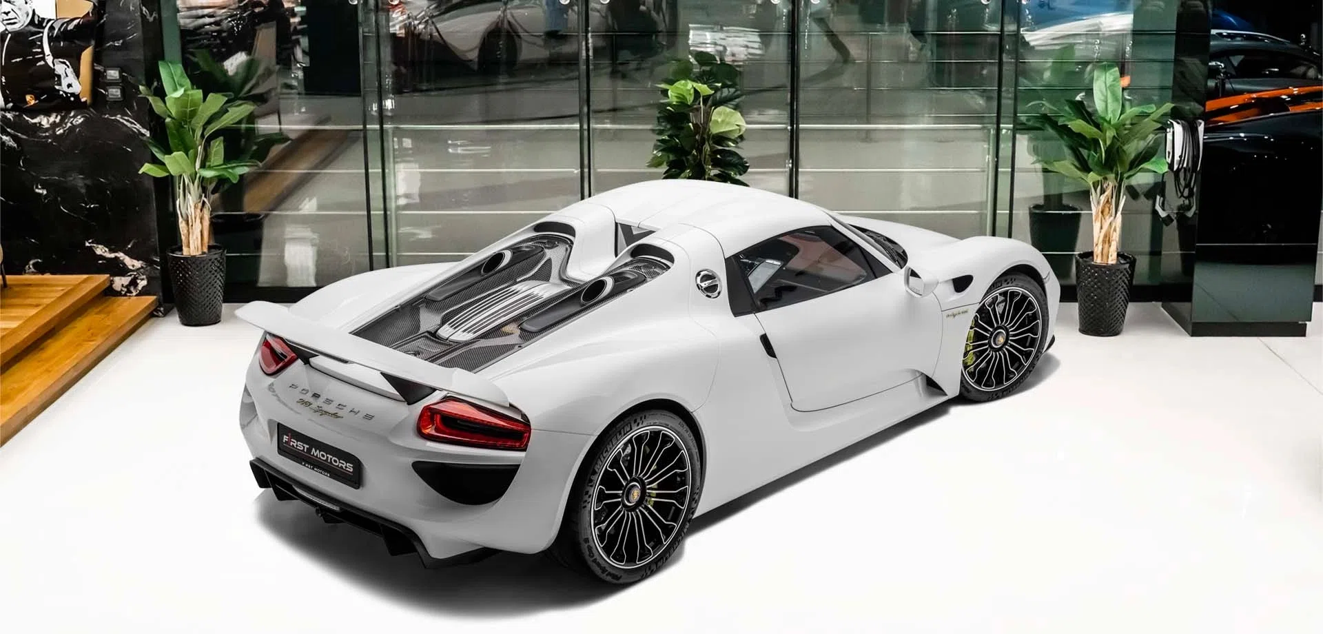 2015 Porsche 918 Spyder for sale, exterior, White