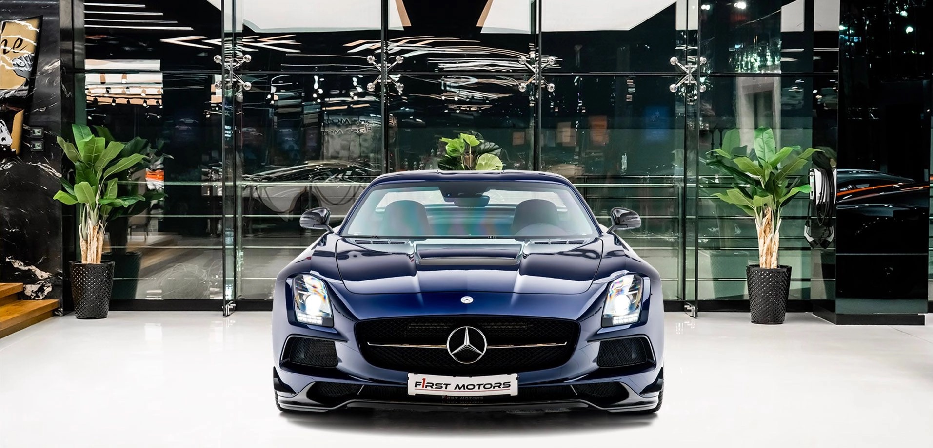 2014 Mercedes-Benz SLS AMG Black Series, 2/36