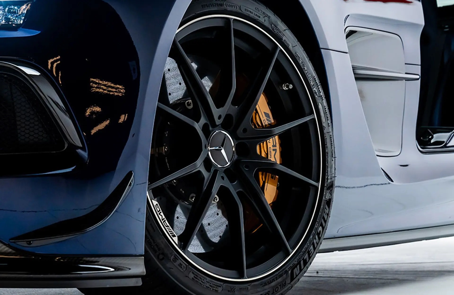 2014 Mercedes-Benz SLS AMG Black Series, 11/36