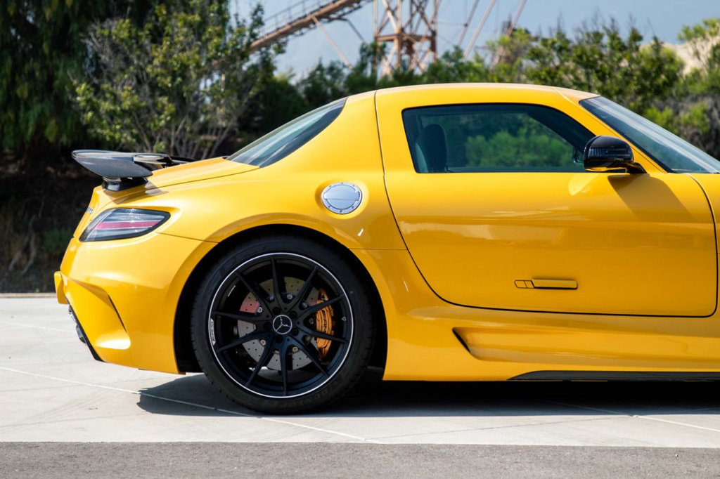 2014 Mercedes-Benz SLS AMG Black Series, 2/20