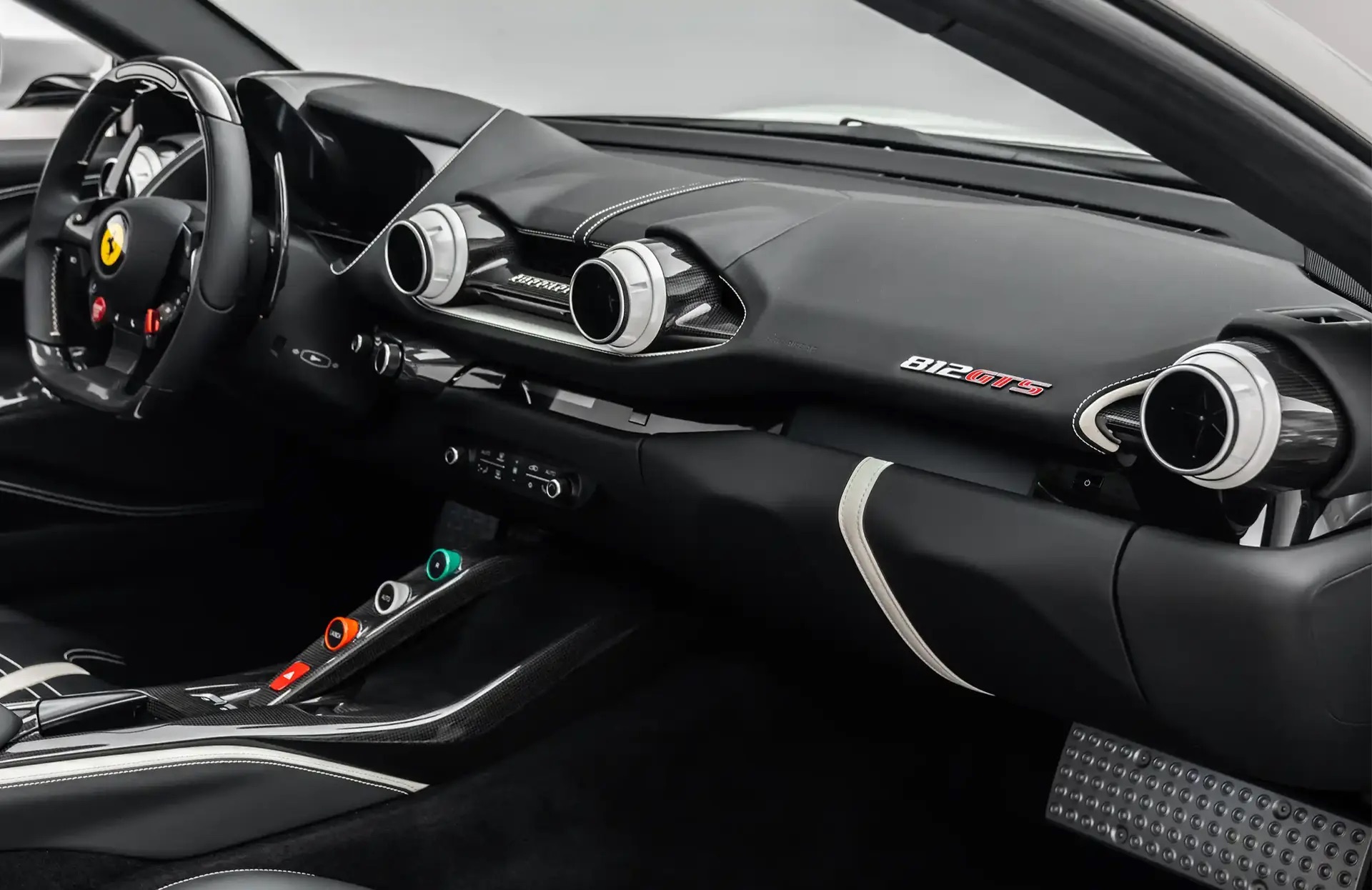 2021 Ferrari 812 GTS Atelier, 5/18