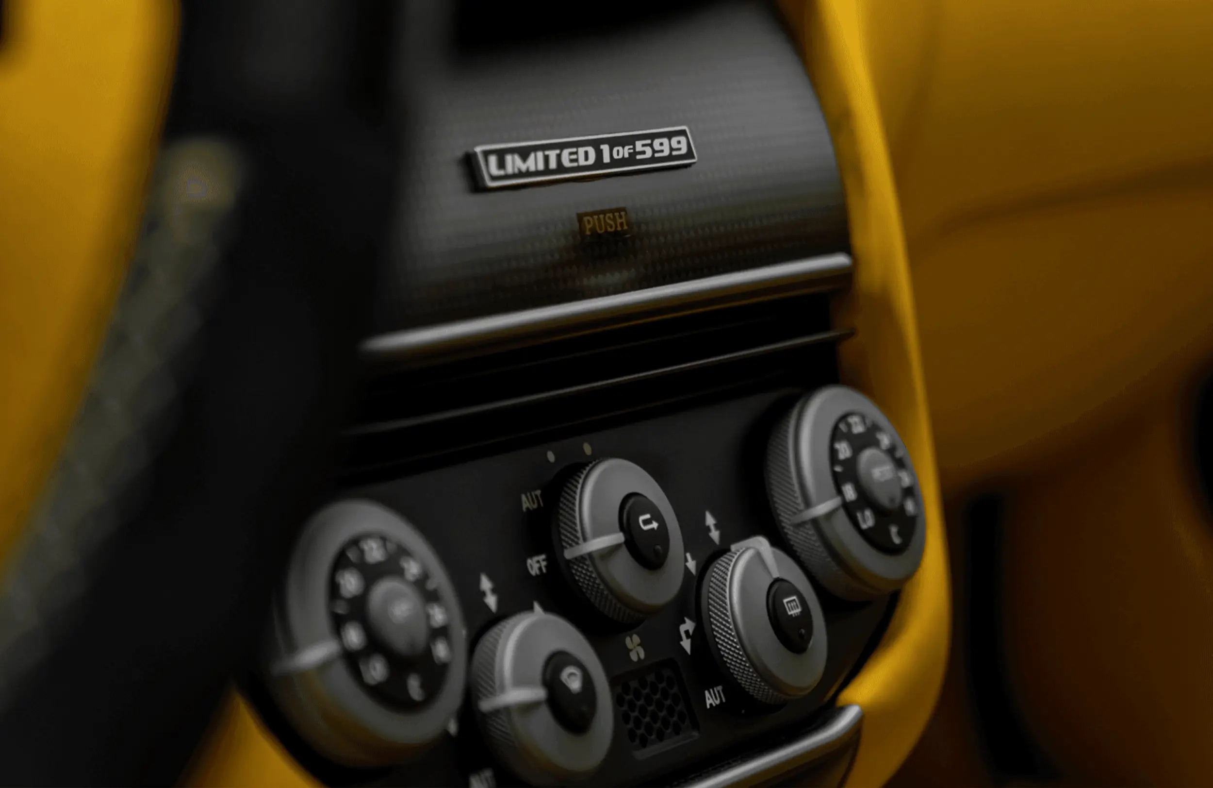 2011 Ferrari 599 GTO, 11/18
