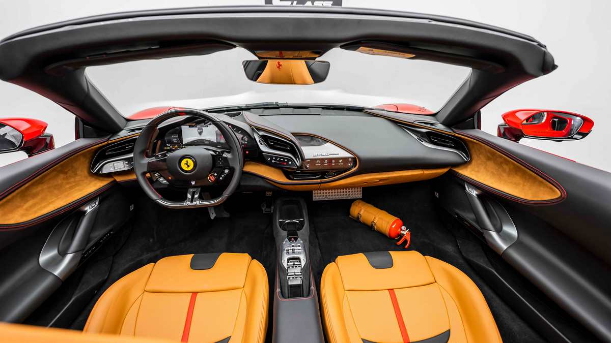 2023 Ferrari SF90 Spider, 2/16