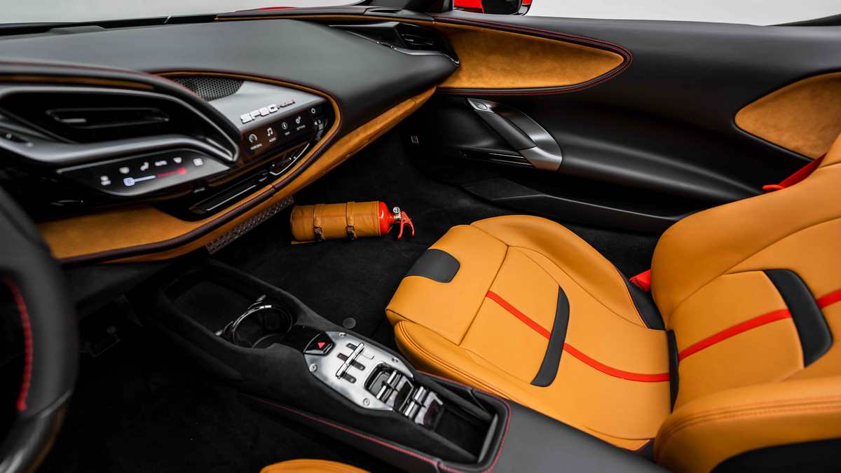 2023 Ferrari SF90 Spider, 4/16
