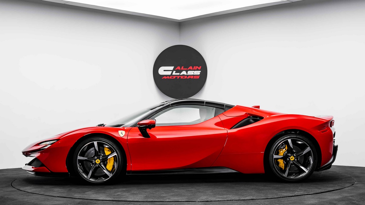 2023 Ferrari SF90 Spider, 6/16