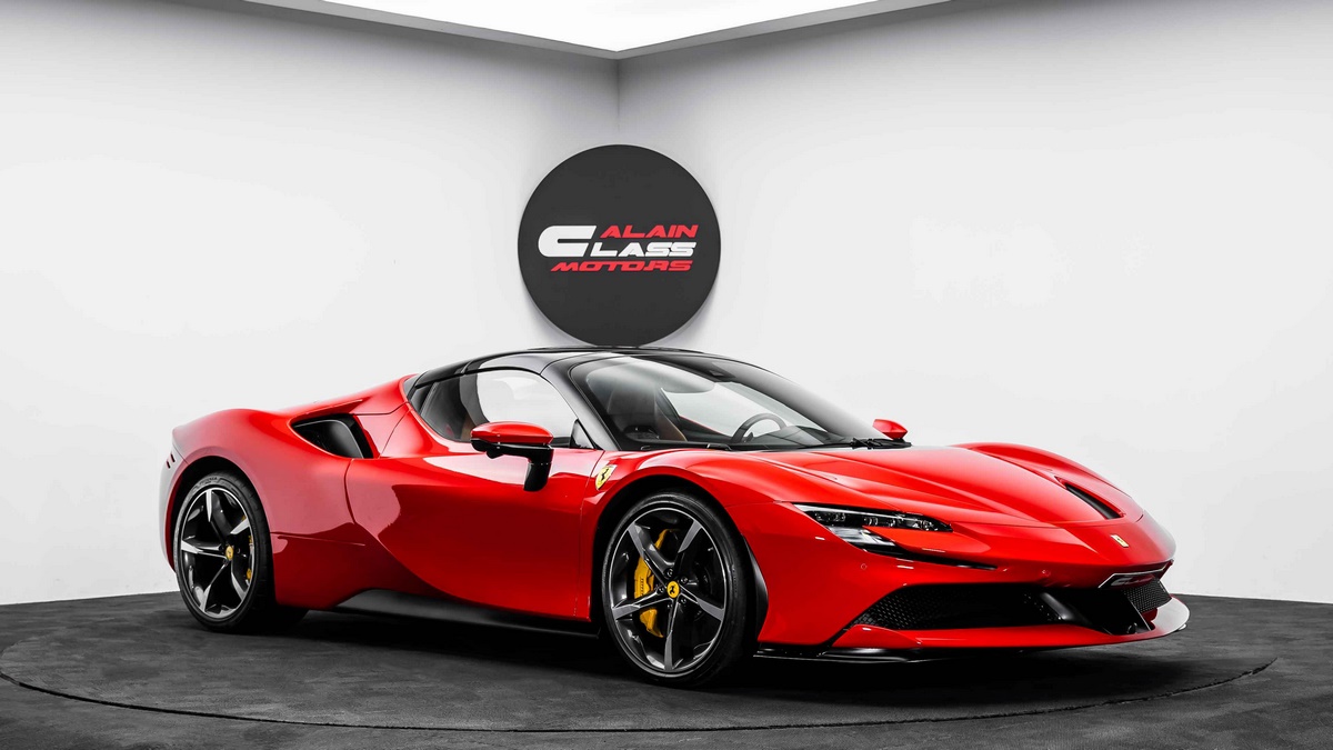 2023 Ferrari SF90 Spider, 10/16