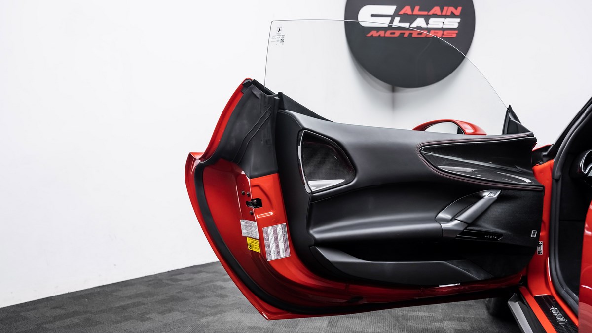 2021 Ferrari SF90 Stradale, 5/16