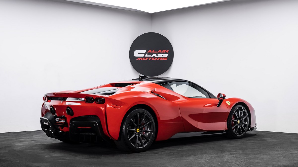2021 Ferrari SF90 Stradale, 9/16