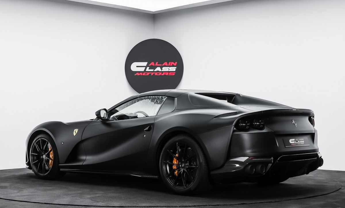 2022 Ferrari 812 GTS, 7/18