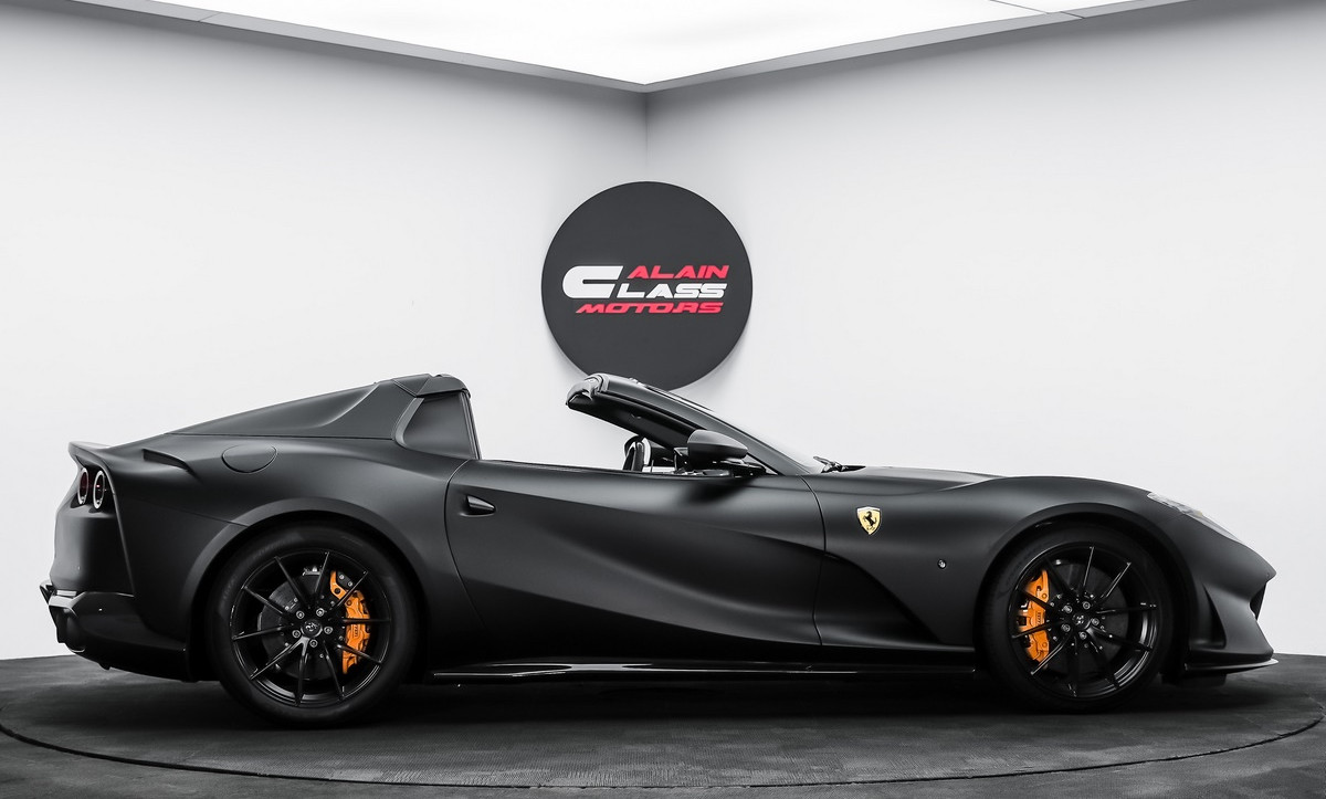 2022 Ferrari 812 GTS, 9/18