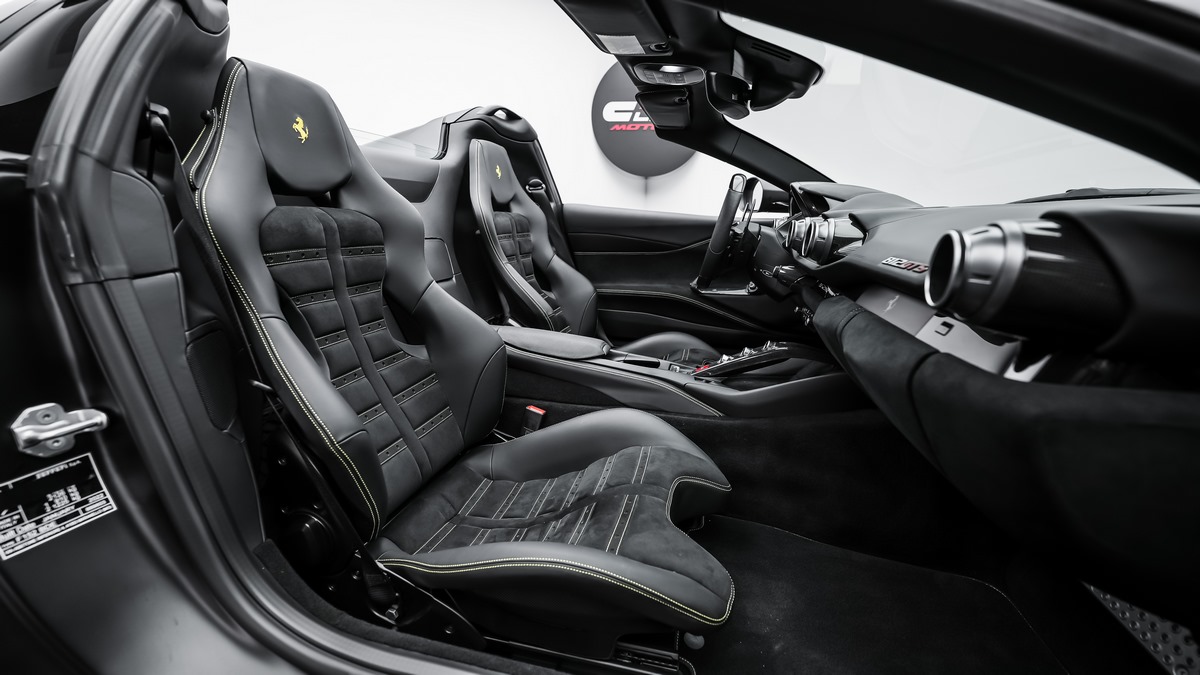 2022 Ferrari 812 GTS, 16/18
