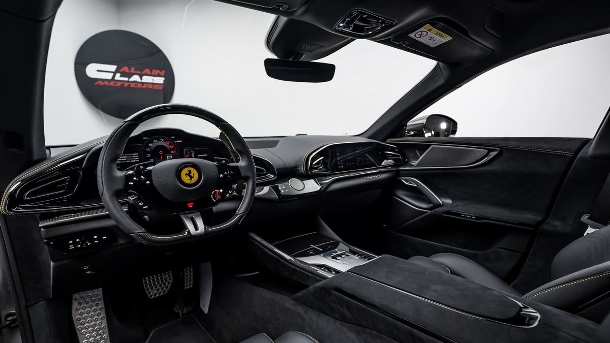 2024 Ferrari Purosangue, 4/17