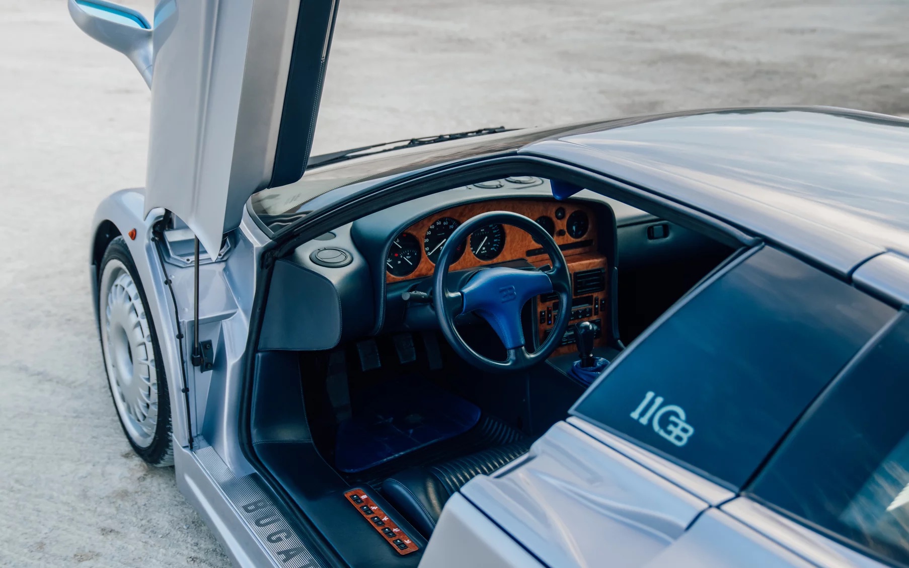1994 Bugatti EB110 GT, 3/10