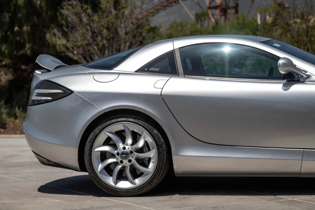 2005 Mercedes-Benz SLR McLaren, 2/18