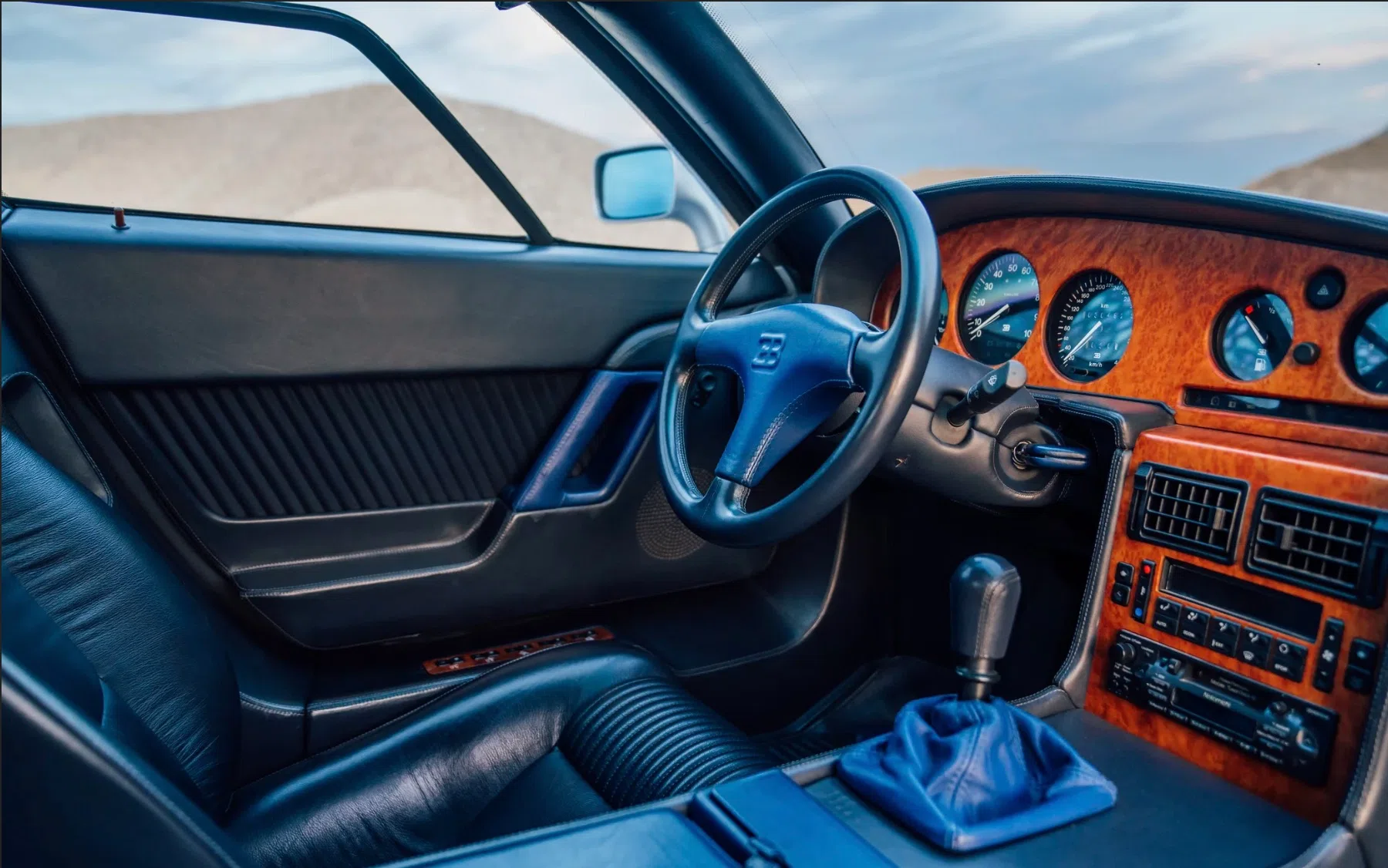 1994 Bugatti EB110 GT interior, dashboard