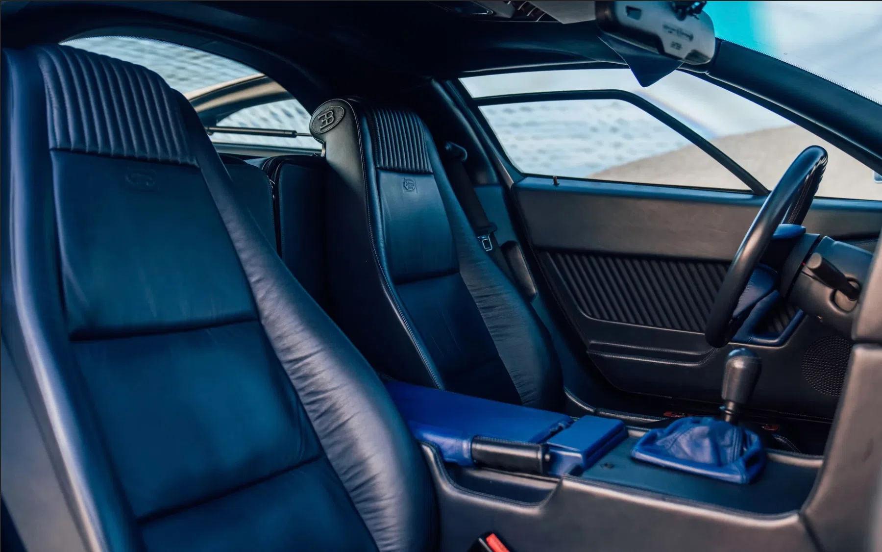 1994 Bugatti EB110 GT interior, seats