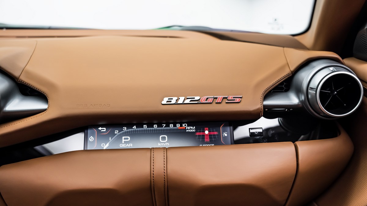2021 Ferrari 812 GTS, 13/17