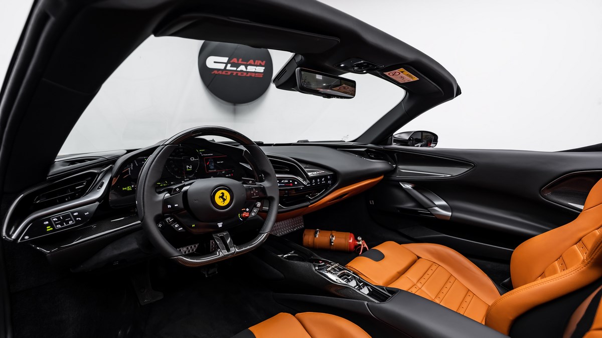 2024 Ferrari SF90 Spider, 2/18