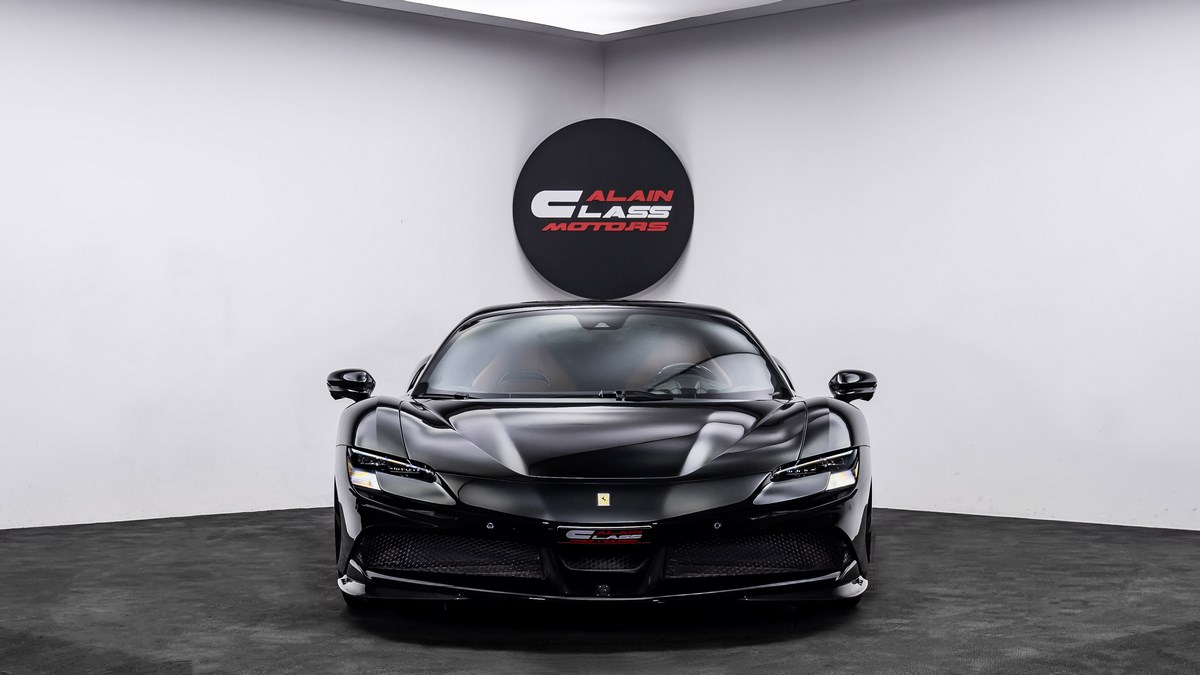 2024 Ferrari SF90 Spider, 7/18