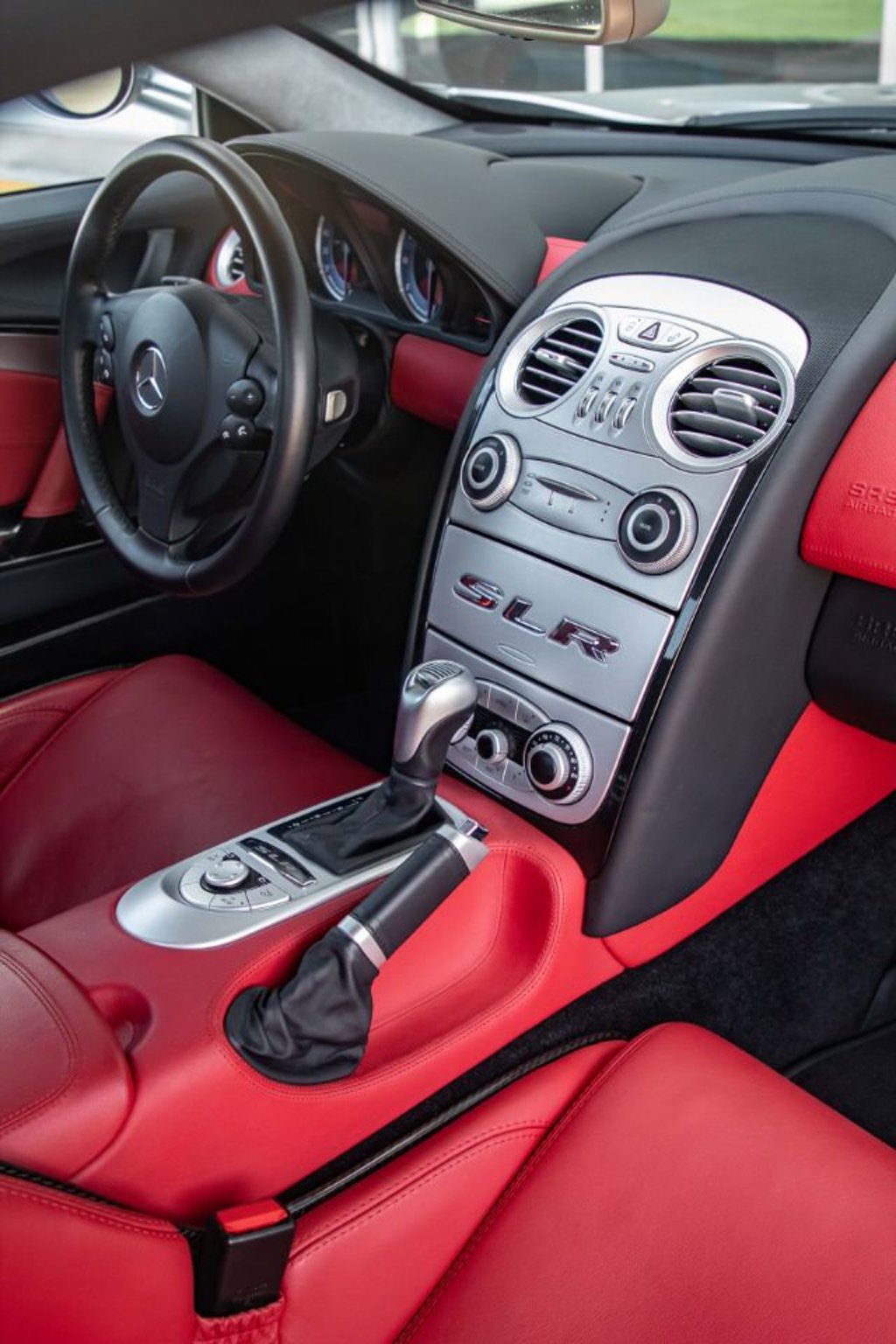 2005 Mercedes-Benz SLR McLaren, 17/18