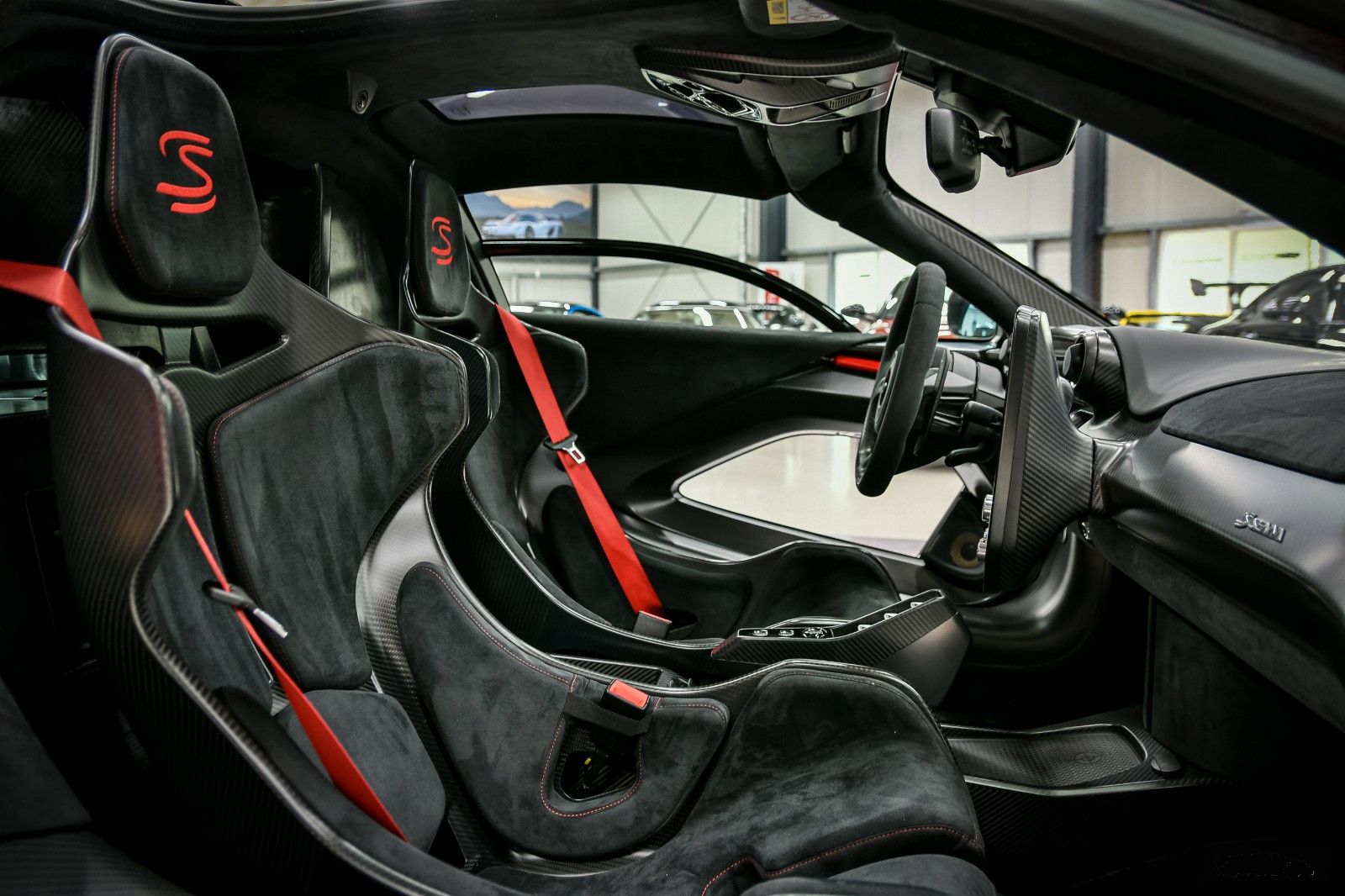 2019 McLaren Senna, 6/21