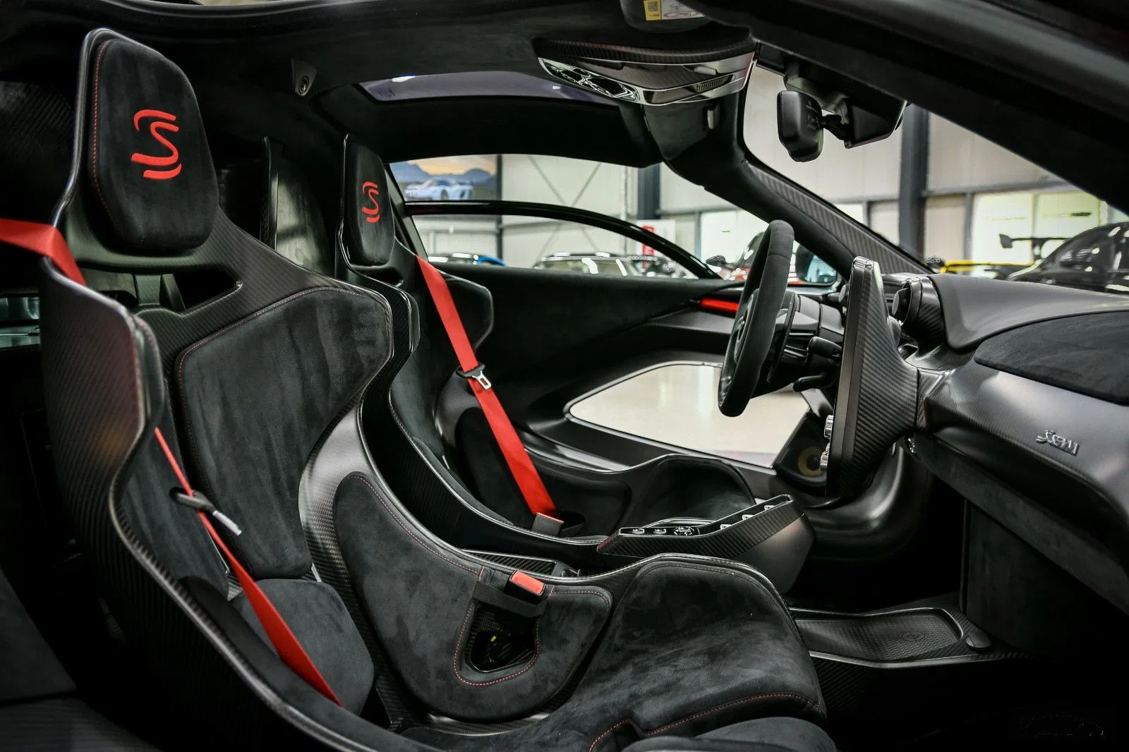 2019 McLaren Senna interior, Alcantara