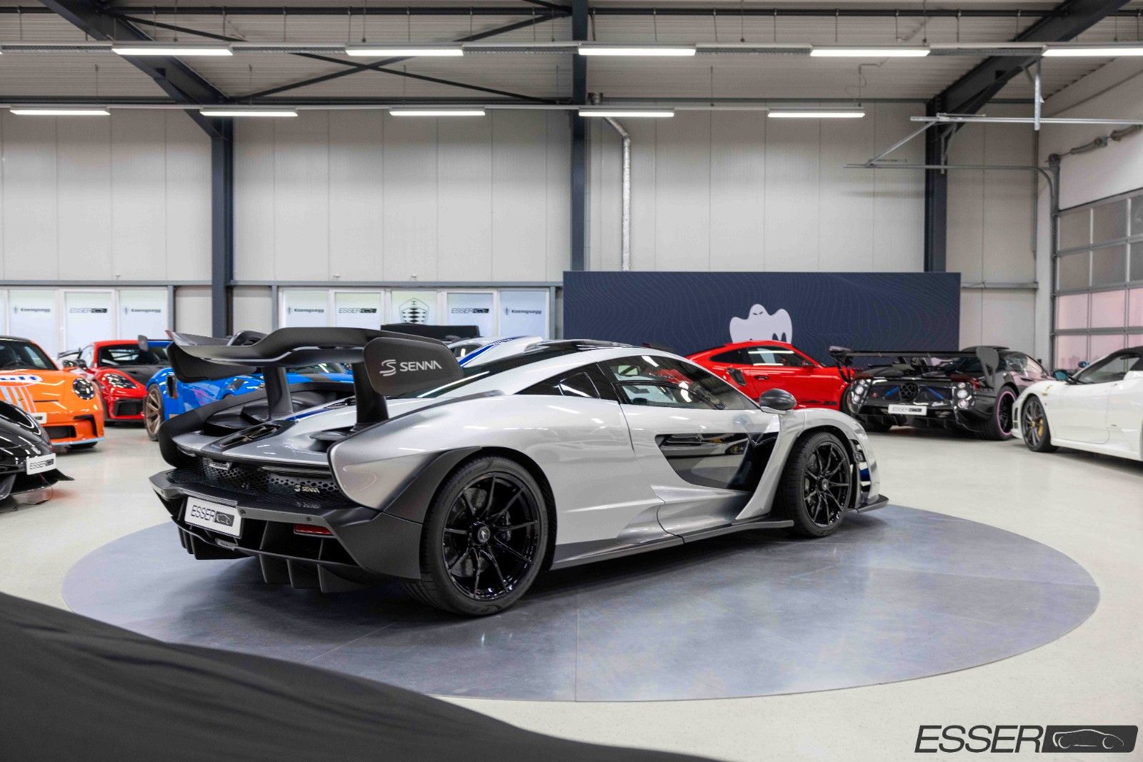 2018 McLaren Senna, 2/19
