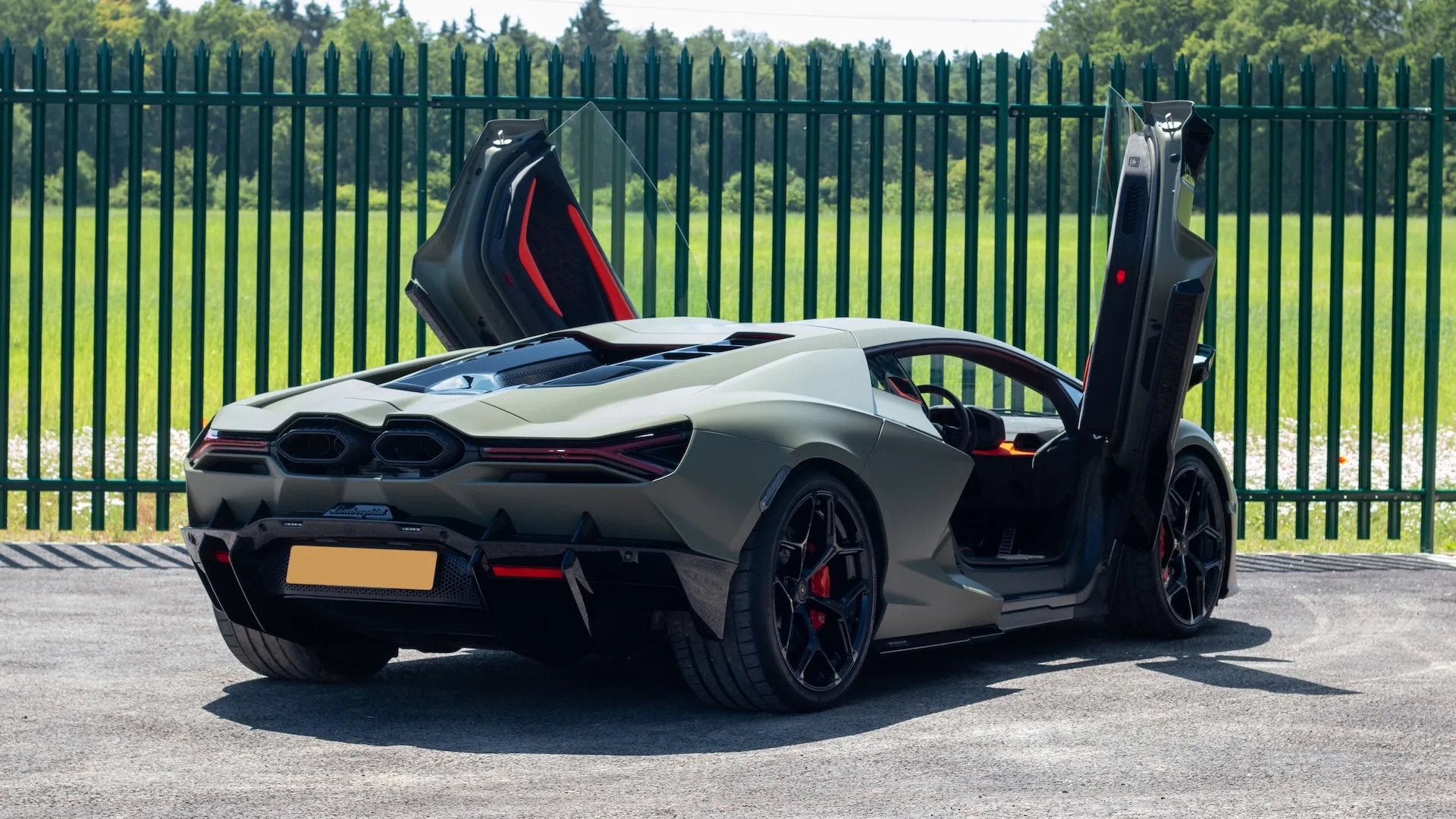 2024 Lamborghini Revuelto, 15/15