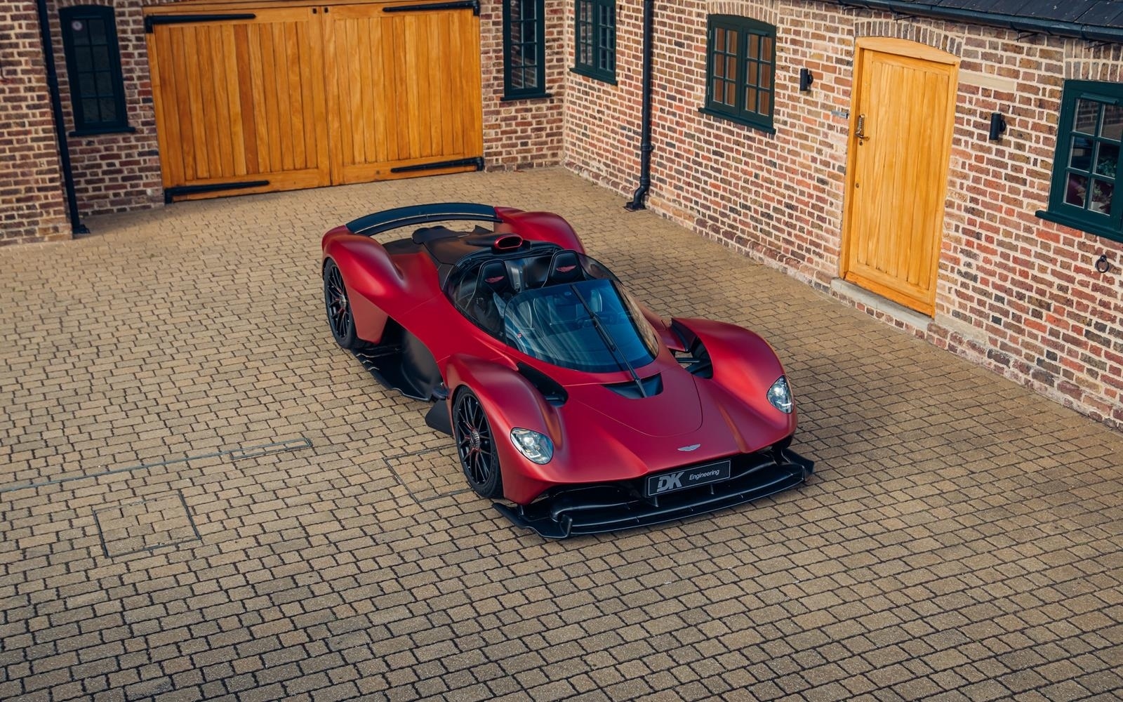 2023 Aston Martin Valkyrie Spider, 15/20