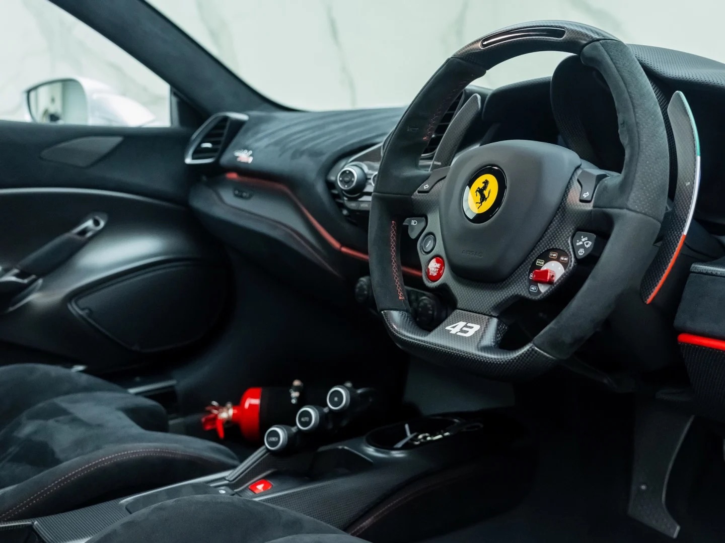 2019 Ferrari 488 Pista Piloti, 14/20